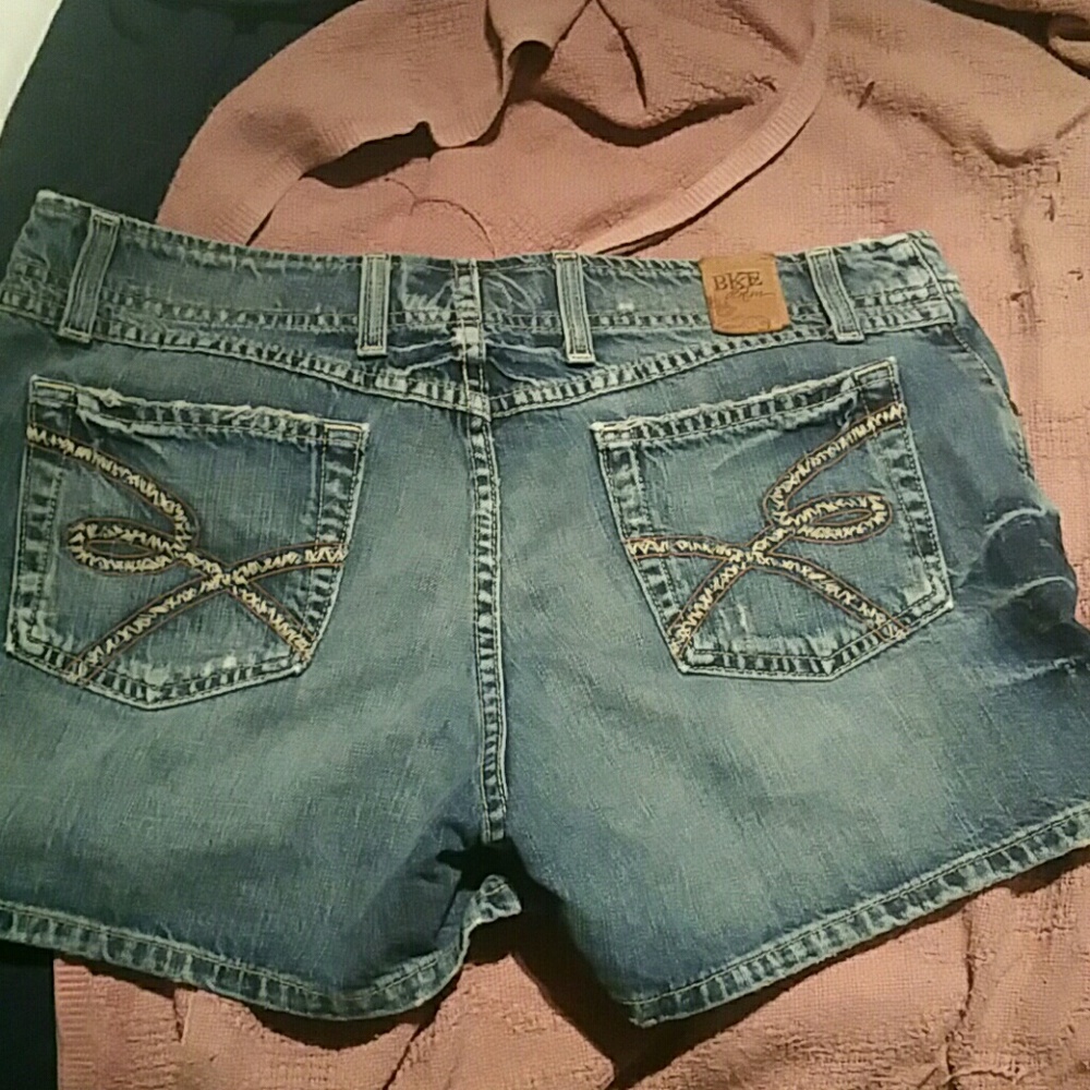 Bke women's shorts